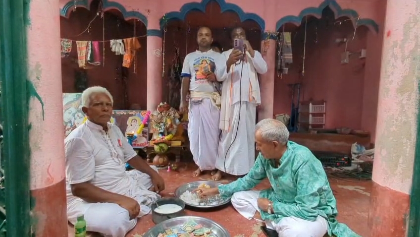 ফরিদপুরে শ্রী শ্রী গনেশ পাগলের ১৫তম বার্ষিক মহোৎসব অনুষ্ঠিত